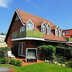 Olympia Haus 1, Whg 4 *